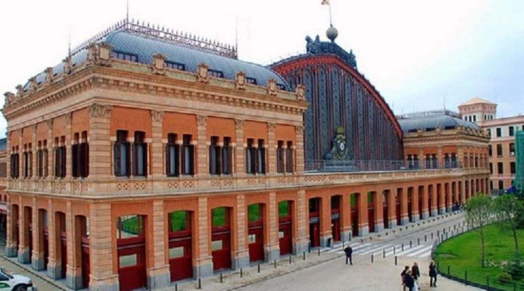 Hostal Vara Madrid Extérieur photo